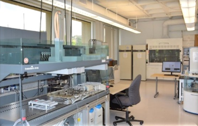 Laboratory with TECAN Robot